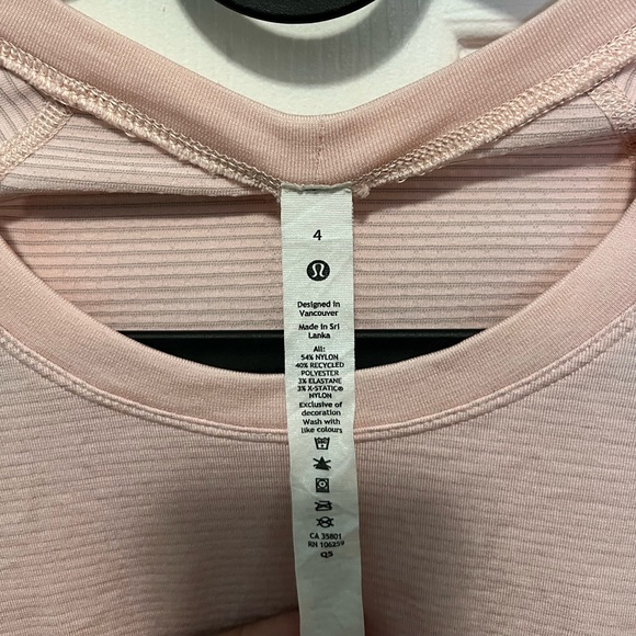 swift tech work out shirt - Picture 4 of 4